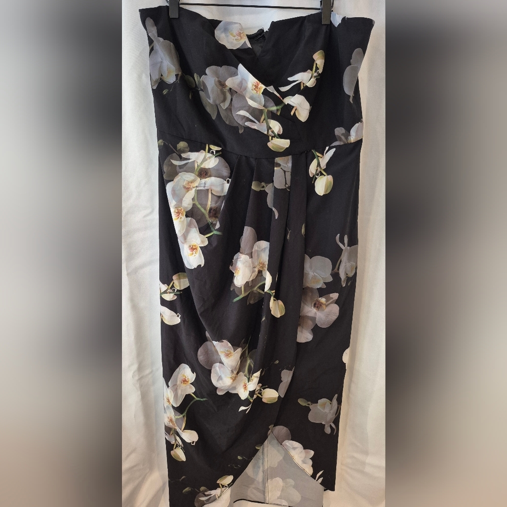 Floral Black Strapless Dress By City Chic